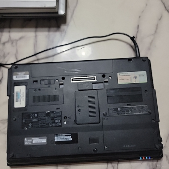 HP Probook 6540b Intel Core I5 - Picture 5 of 6